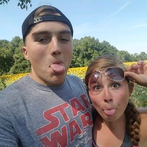 Meet your Posher, Dylan